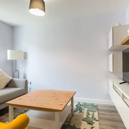 Modern 1 Bedroom